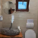 Shkalla شقة