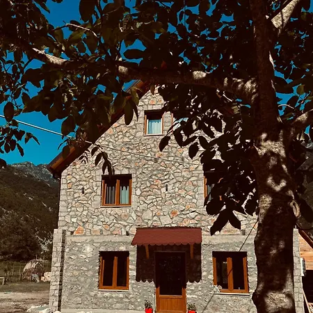 Shkalla Appartement Theth