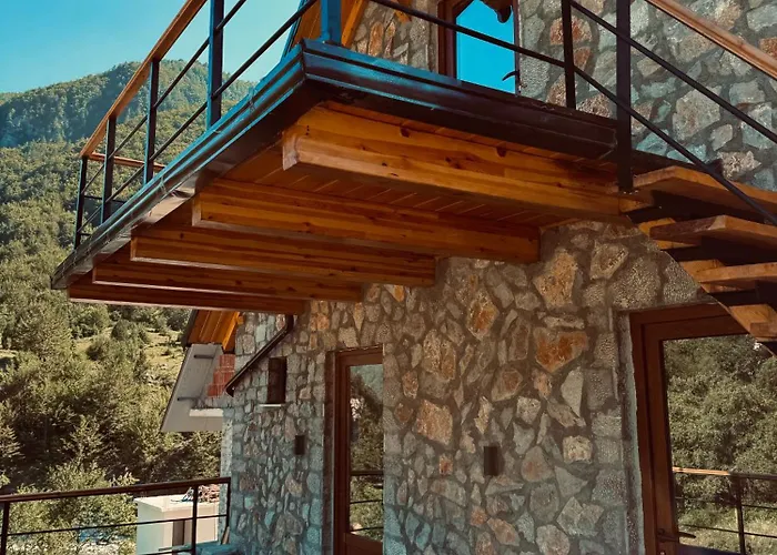 Shkalla Lägenhet Theth